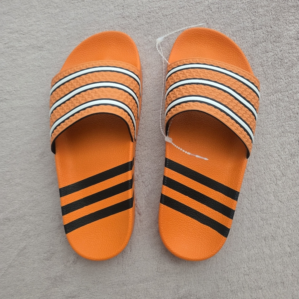 ADIDAS Adilette Slides - Picture 2 of 5